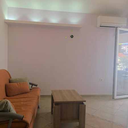 Apartments Otok 2 Trogir Eksteriør billede