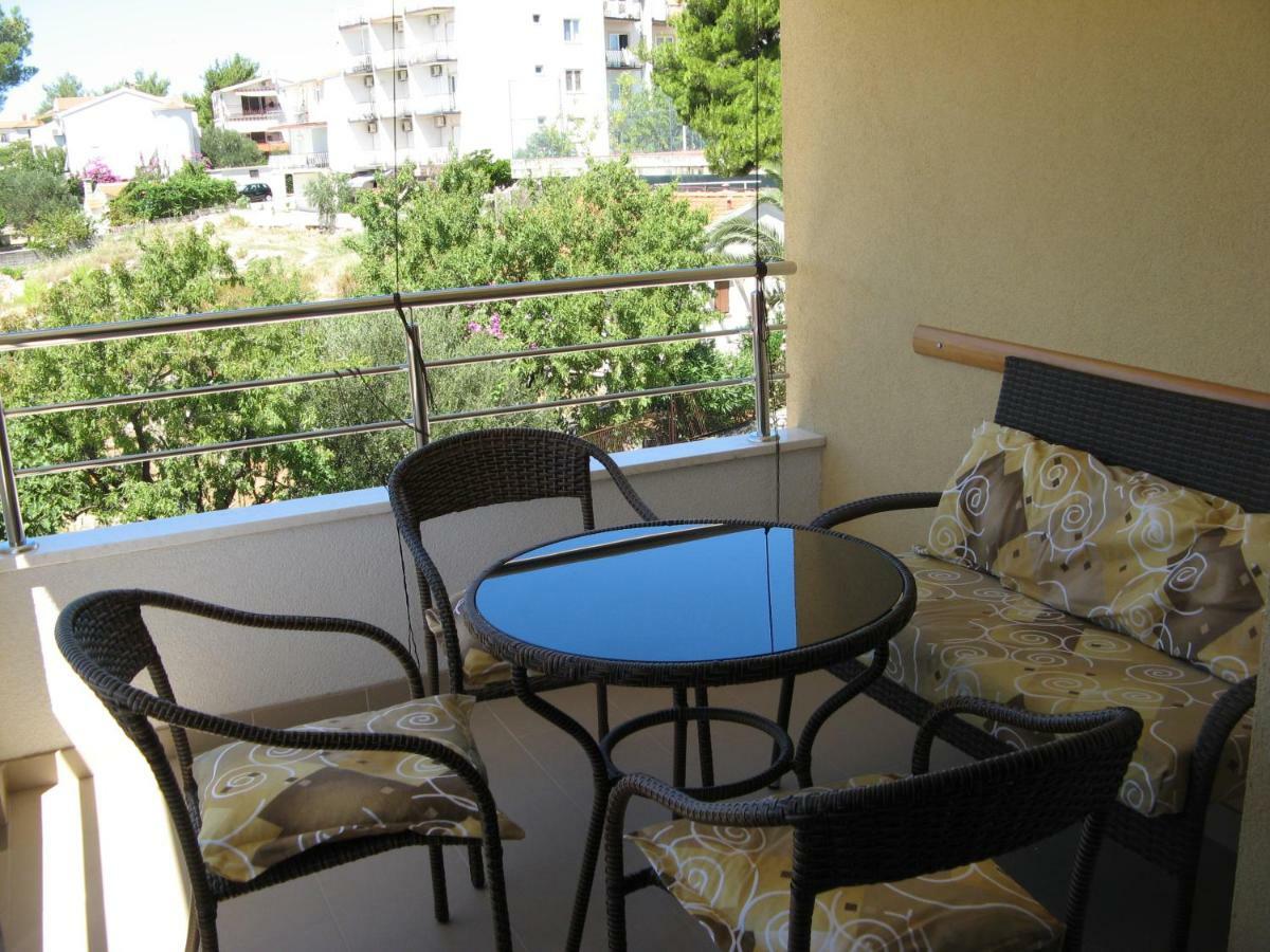 Apartments Otok 2 Trogir Eksteriør billede