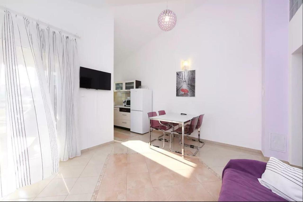 Apartments Otok 2 Trogir Eksteriør billede